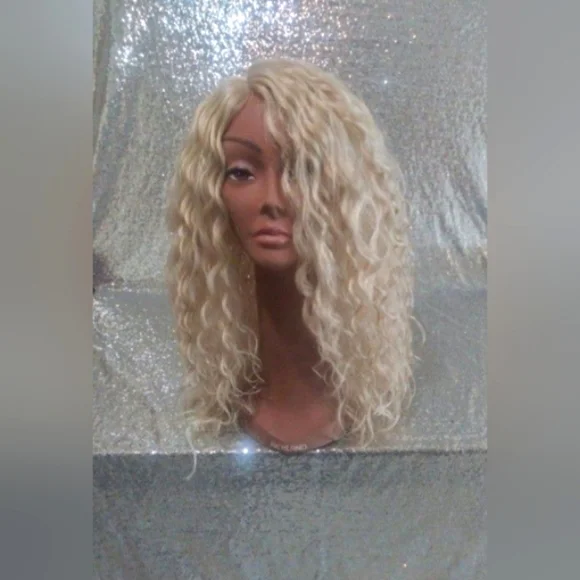 Platinum blonde curly fashion wig - Picture 3 of 7